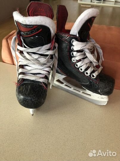 Коньки хоккейные детские