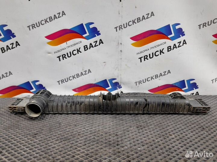 Бачок радиатора нижний Daf XF105