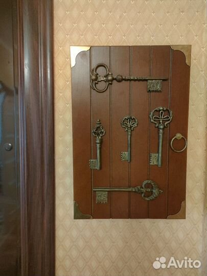 Ключница настенная бу