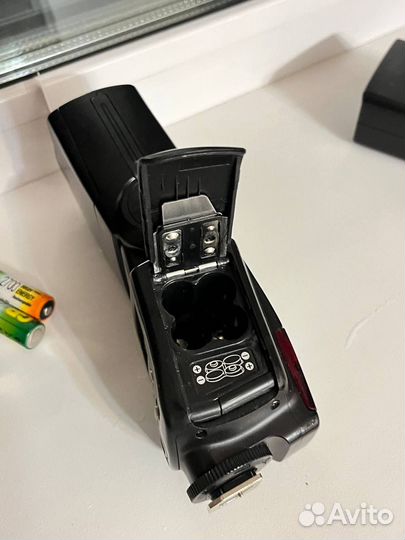 Вспышка Andoer AD-560ll