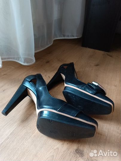 Туфли 38 натуральная кожа Pura lopez