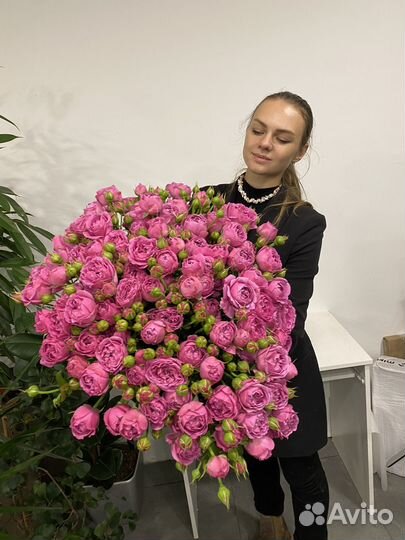 Букет из кустовой розы мисти баблз