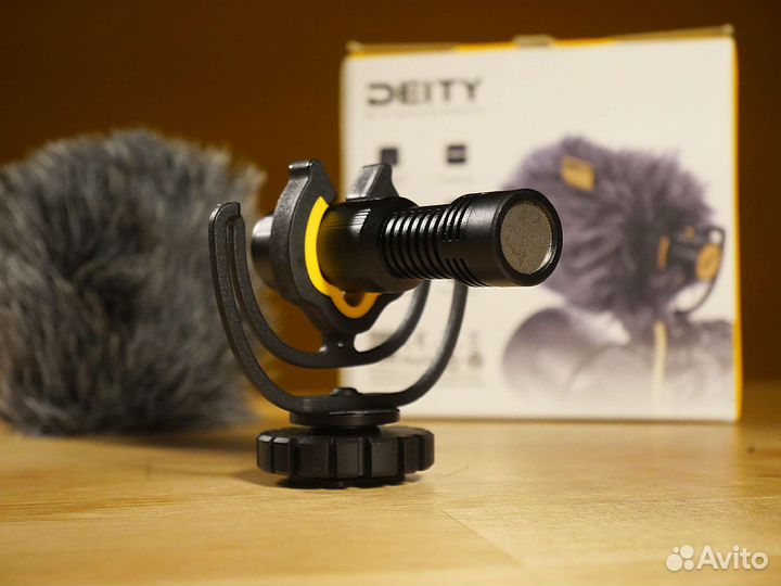 Новый накамерный микрофон Deity V-Mic D4 Mini