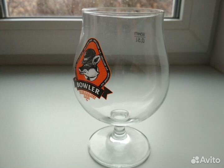 Пивные бокалы на ножке 0.5