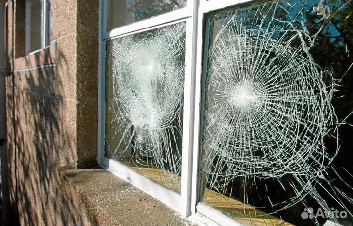 Бронирование стёкол окон витрин бронепленка 336