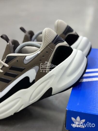 Adidas мужские кроссовки Ozwave