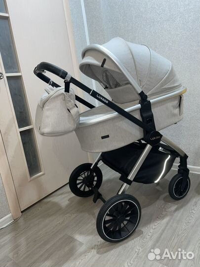 Коляска Luxmom 3 в 1 в идеальном состоянии