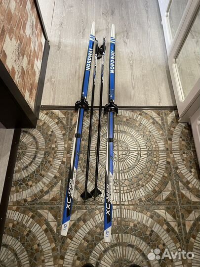 Беговые лыжи