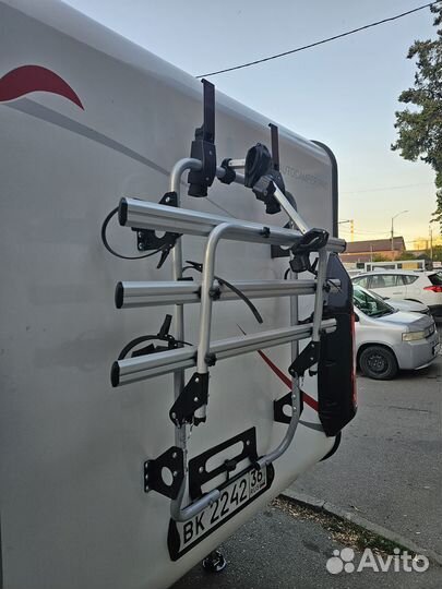 Крепление для велосипеда на заднюю дверь