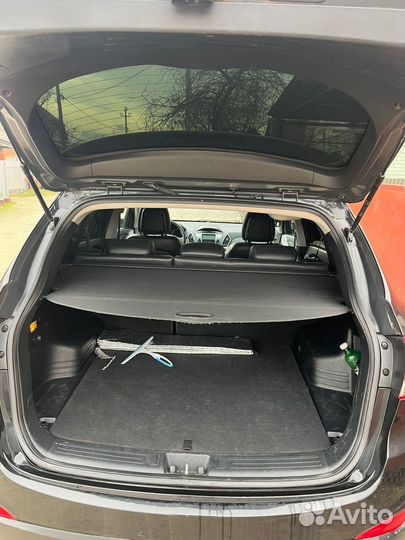 Hyundai ix35 2.0 AT, 2010, 260 000 км