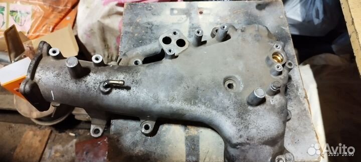 Впускной коллектор Mitsubishi Pajero 3 6g72