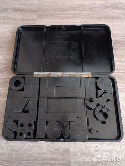 Конструктор для моделирования при чтении чертежей