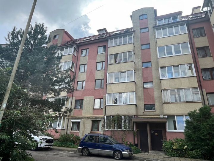 4-к. квартира, 111,9 м², 2/5 эт.