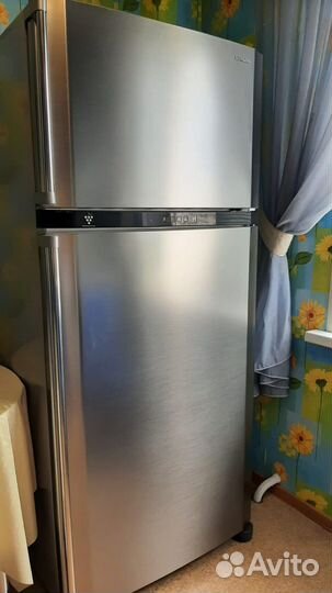 Холодильник бу sharp