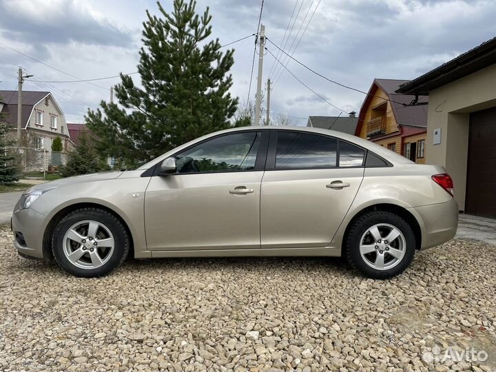 Chevrolet Cruze 1.6 AT, 2012, 175 000 км