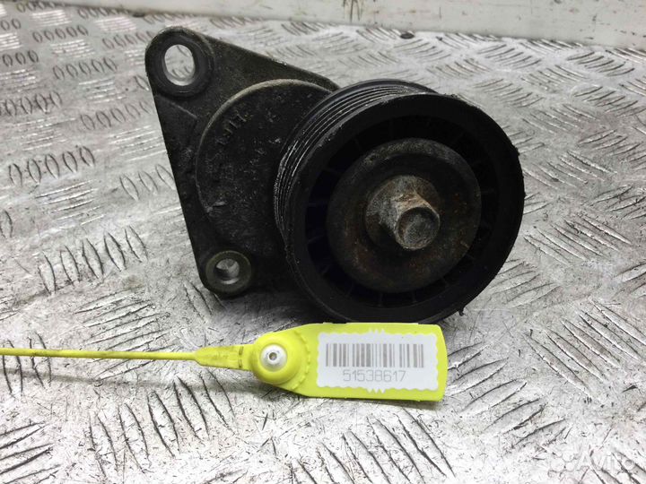 Натяжитель ремня генератора Mazda 6 LF38