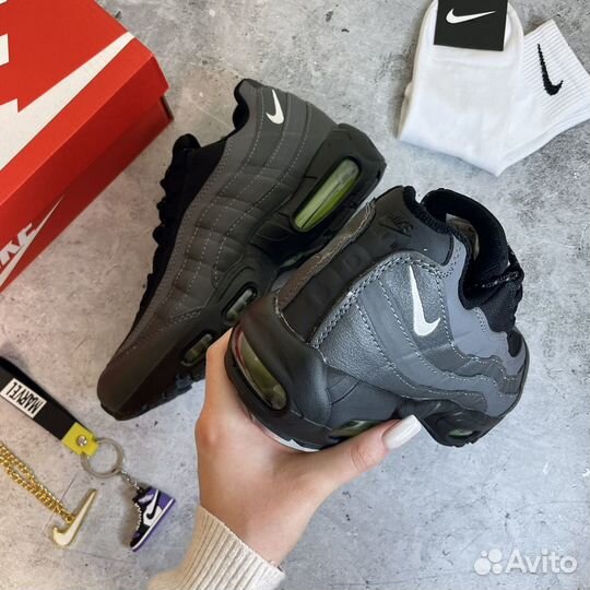 Nike Air Max 95 black grey 41-45 мужские кроссовки