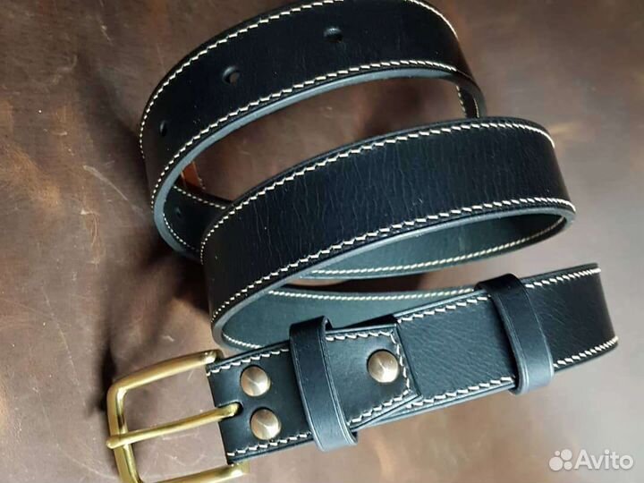 Мужской кожаный ремень