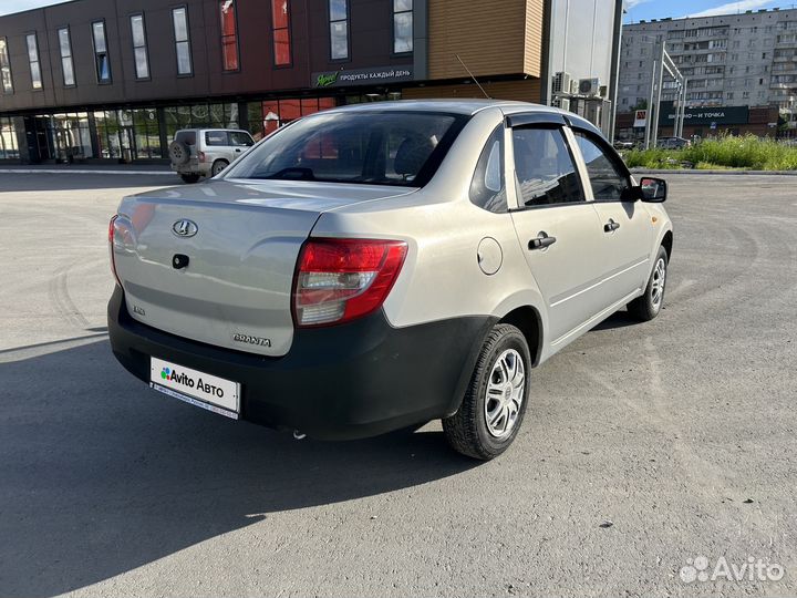 LADA Granta 1.6 МТ, 2014, 42 500 км