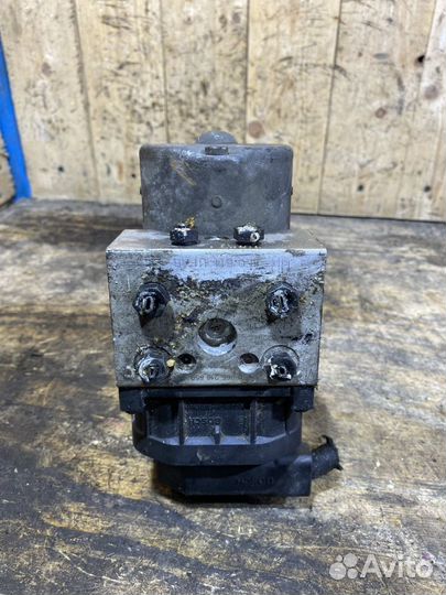 Блок ABS VAG 8E0614111AB Арт. 701