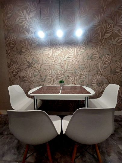 3-к. квартира, 100 м², 8/10 эт.