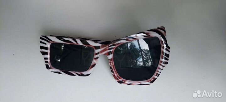 Солнцезащитные очки женские новые