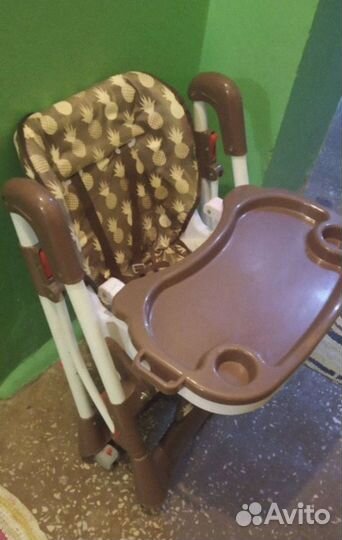 Стульчик для кормления