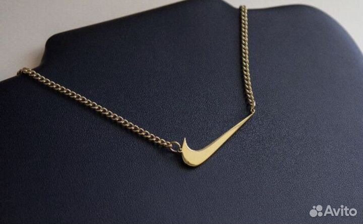Цепочка Nike Swoosh