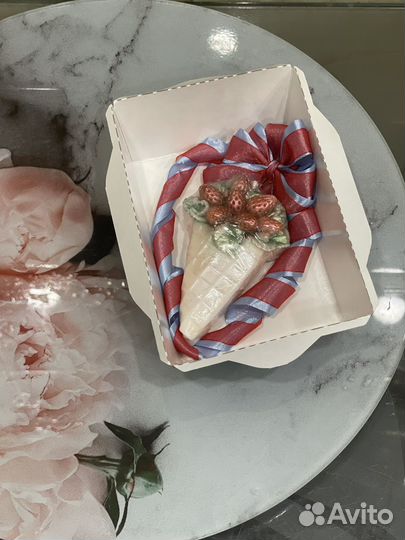 Мыло ручной работы,Букет земляники