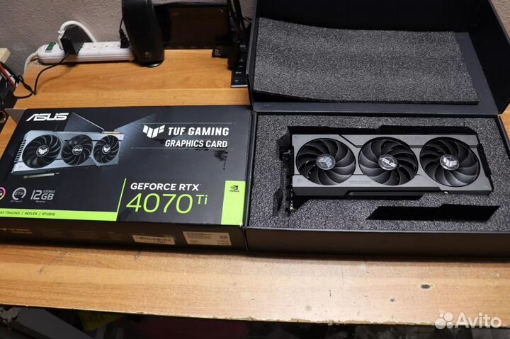 RTX 4070 Ti asus TUF 12 Гб