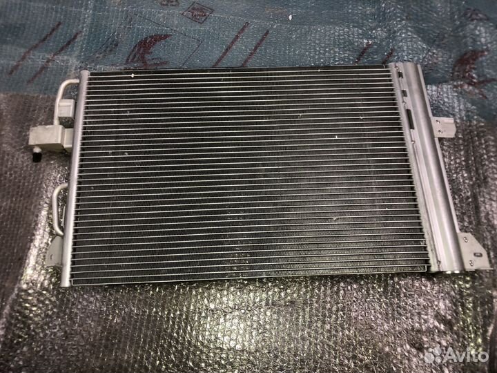 Радиатор кондициционера Opel AstraG, Zafira A