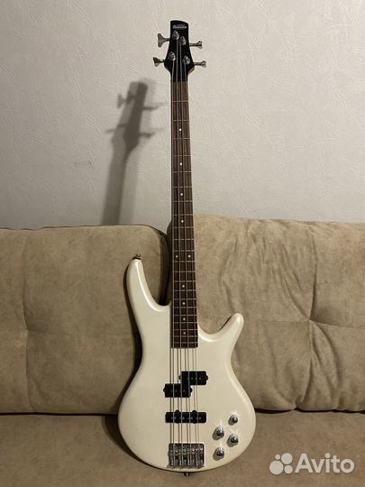 Бас гитара Ibanez gsr 200