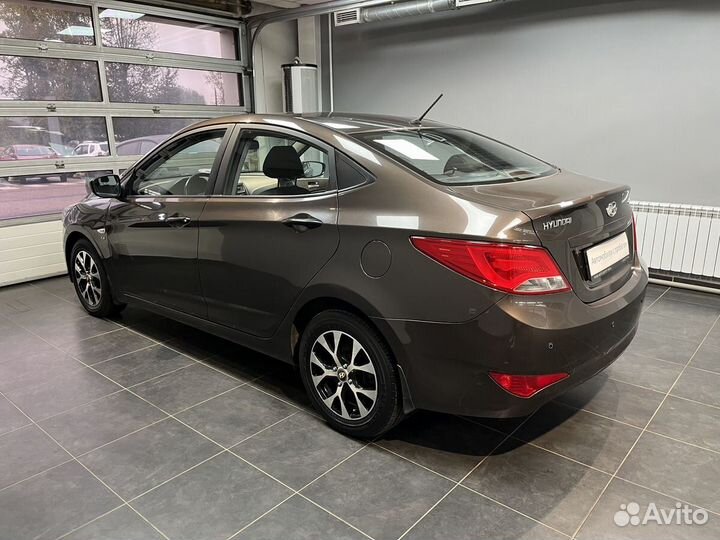 Hyundai Solaris 1.6 AT, 2014, 67 289 км