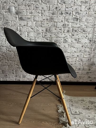Кресло Eames