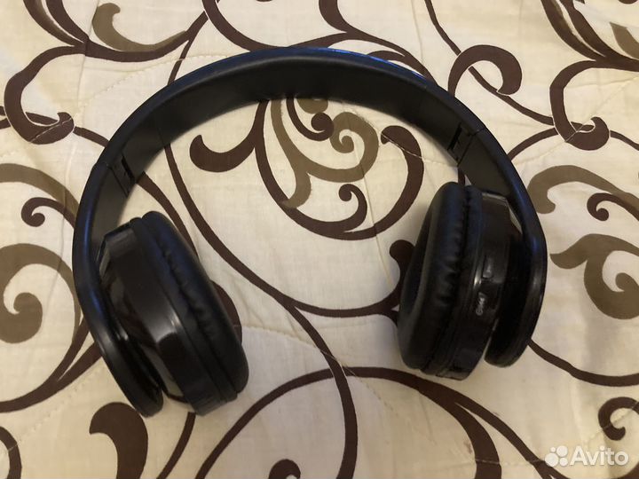 Беспроводные наушники