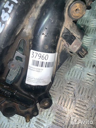 Впускной коллектор Mitsubishi Galant 8