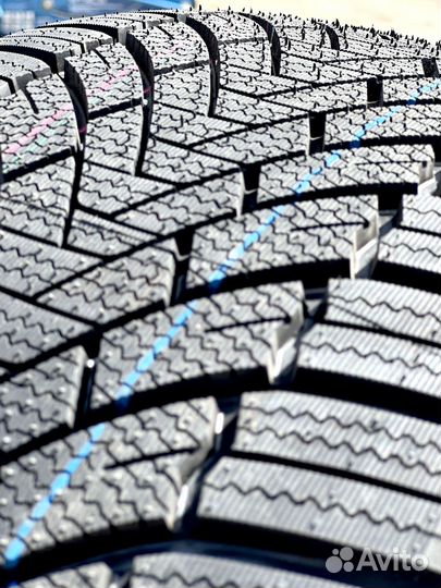 iLink SnowGripper I 255/35 R20 134U