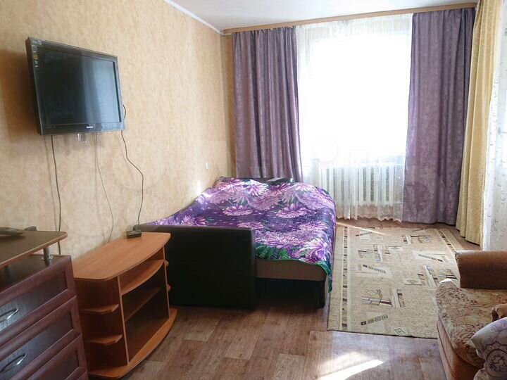 1-к. квартира, 42 м², 2/9 эт.
