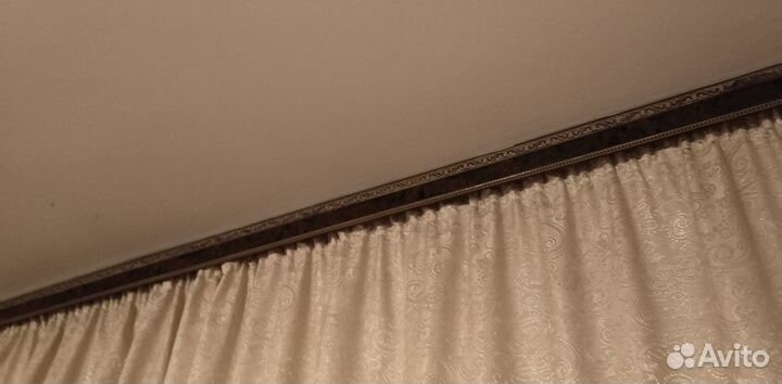 Карниз потолочный трехрядный 4м