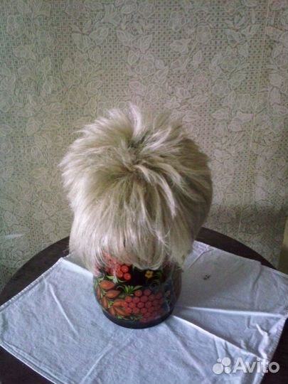 Женский парик