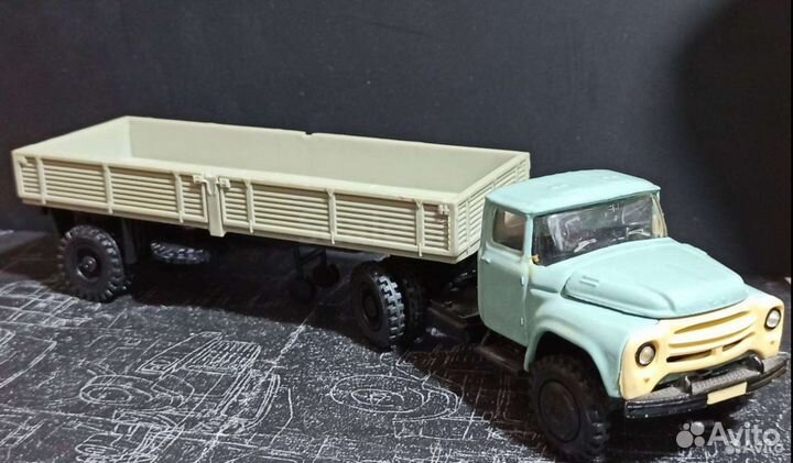Зил-130В1/ммз-4502/амо-ф15/169 СССР 1:43