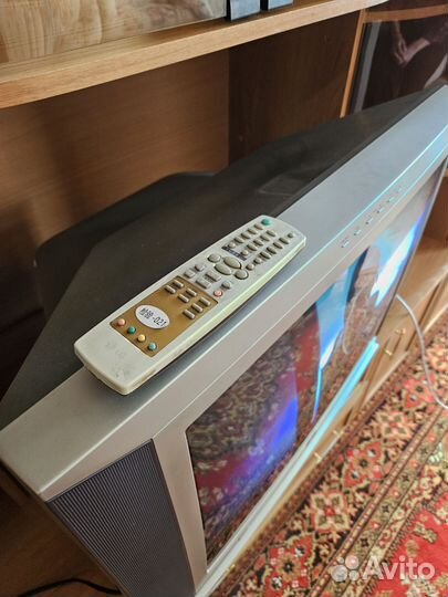Телевизор LG 
