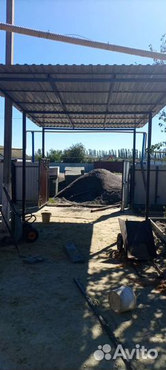 Бригада строителей