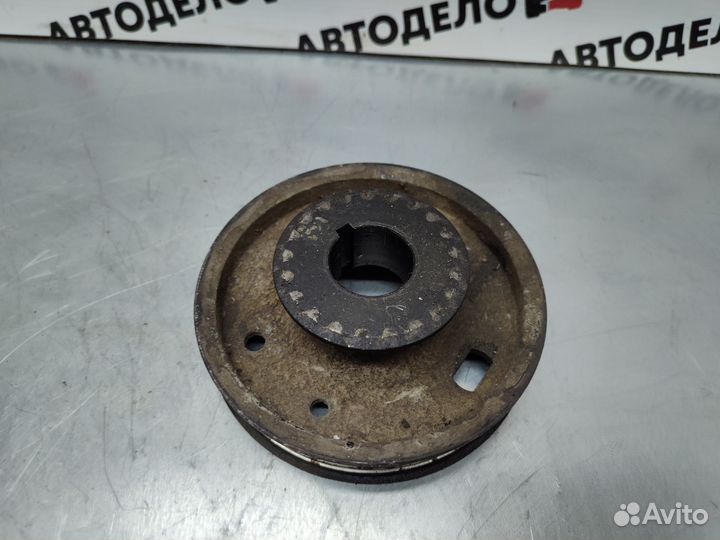 Шестерня (шкив) Peugeot 406 1997 г.в