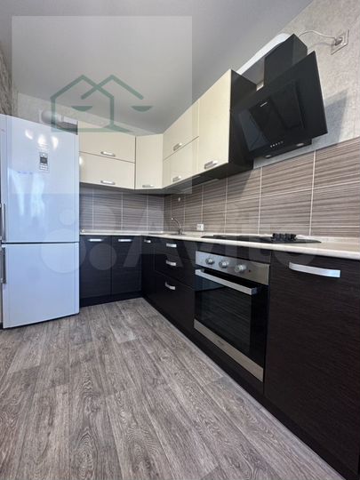 2-к. квартира, 58 м², 11/17 эт.