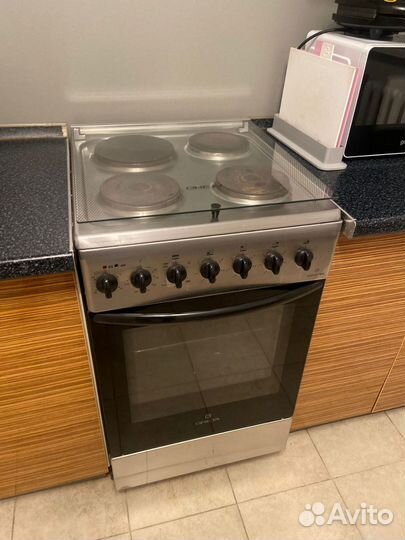 Электрическая плита бу Greta