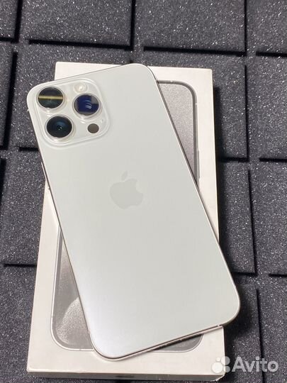 iPhone 15 Pro Max, 256 ГБ