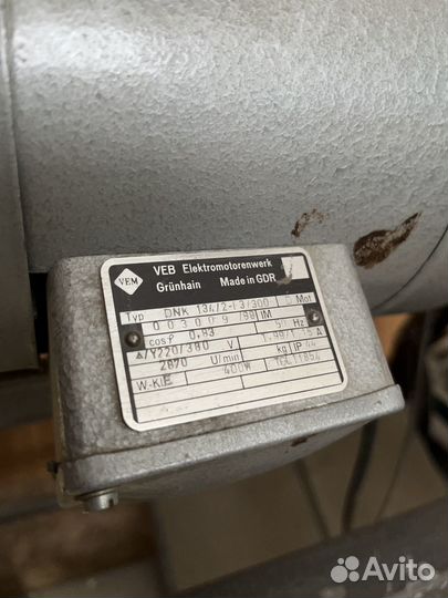 Промышленная швейная машина