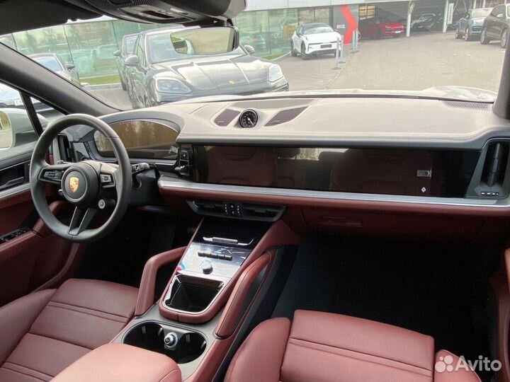 Porsche Cayenne 3.0 AT, 2023, 15 км