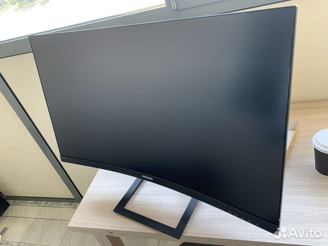 Монитор philips 32 дюйма без рамочный как новый купить в Санкт ...